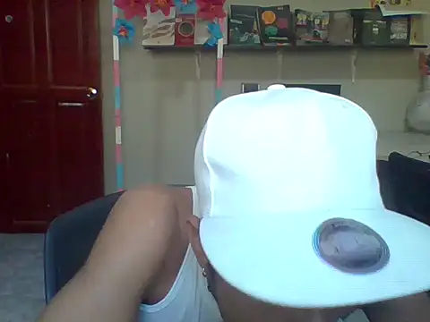 jeremy scott online show from 12, 2, 2026