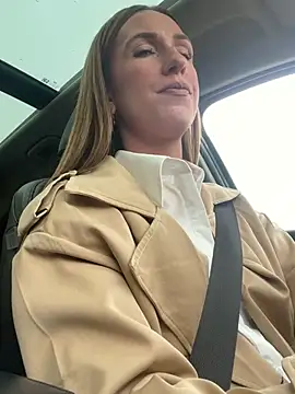 lola tentatiion online show from 29, 1, 2025