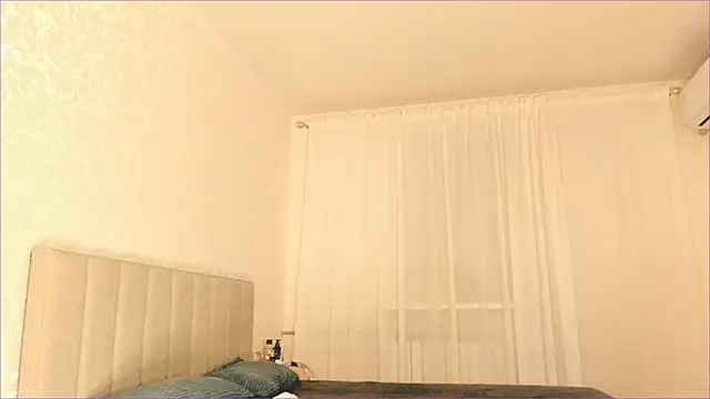 Snapshot of cherry_misaki chatting on 2, 3, 2025 cherry misaki online show from 2, 3, 2025