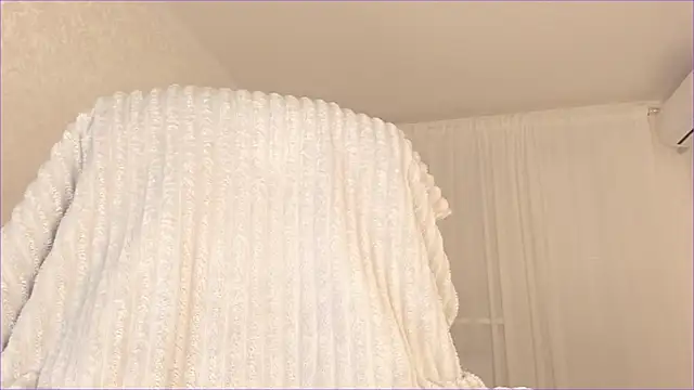 Snapshot of cherry_misaki chatting on 9, 3, 2025 cherry misaki online show from 9, 3, 2025