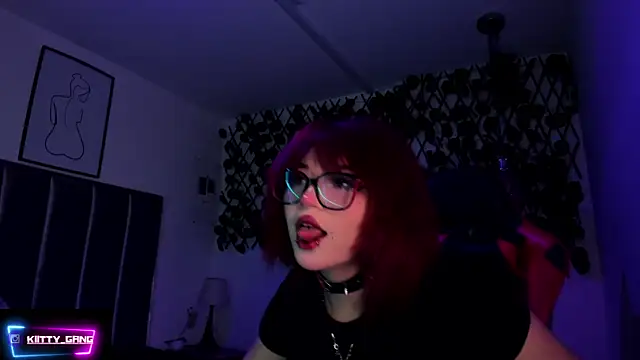 Kitty Gang online show from 16, 10, 2025