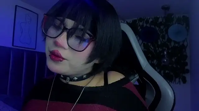 Kitty Gang online show from 12, 5, 2026