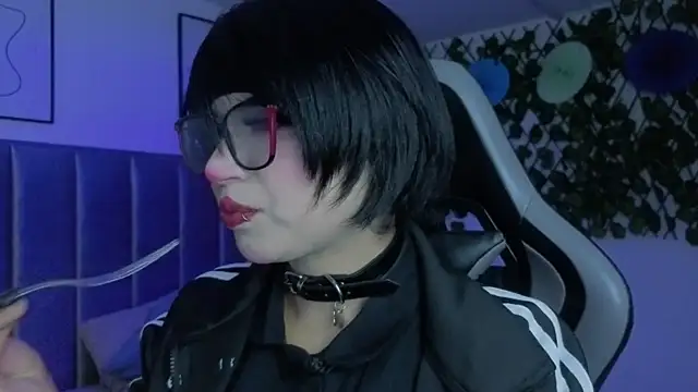 Kitty Gang online show from 14, 5, 2026