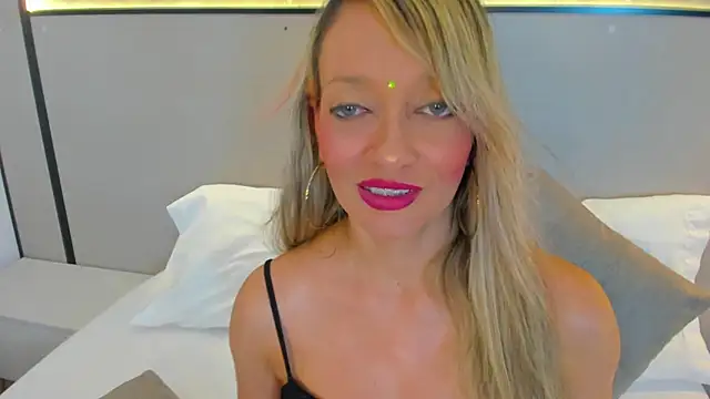 emma collson online show from 13, 9, 2025