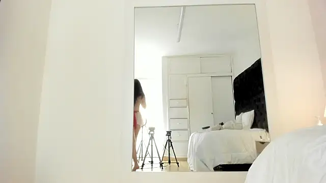 KarinaSantoss online show from 21, 2, 2025