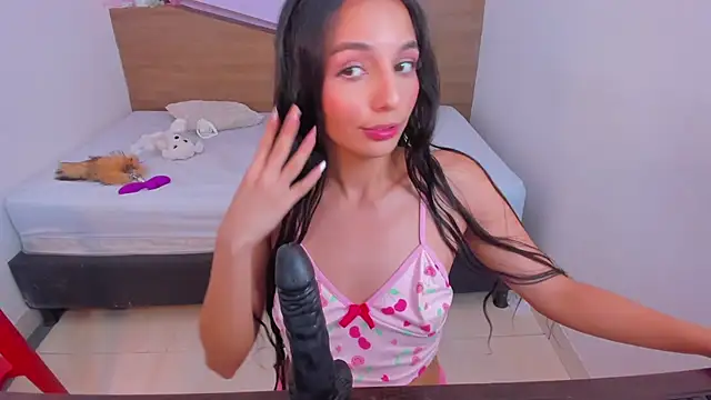 MichellRose7 online show from 12, 1, 2025