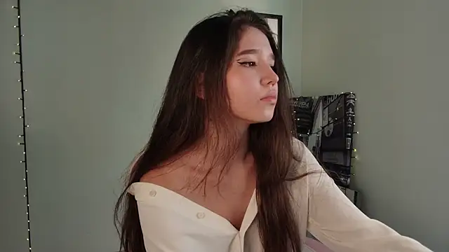 Snapshot of purrrrrrrrr chatting on 7, 12, 2024 purrrrrrrrr online show from 7, 12, 2024