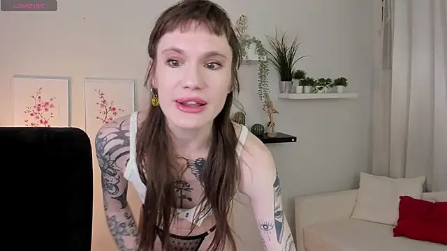 Fog Foggy Love online show from 9, 2, 2025