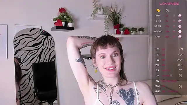 Fog Foggy Love online show from 28, 2, 2025