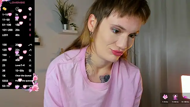 Fog Foggy Love online show from 19, 10, 2025