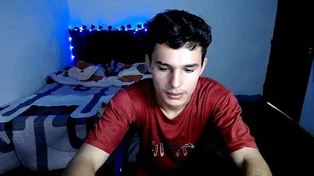 Snapshot of freddy_romas chatting on 24, 9, 2025 freddy romas online show from 24, 9, 2025