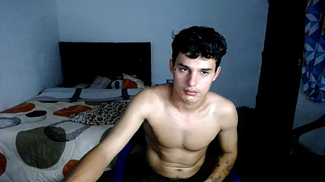 Snapshot of freddy_romas chatting on 2, 10, 2025 freddy romas online show from 2, 10, 2025