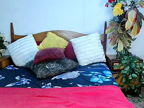 Snapshot of SexyWildLavender chatting on 6, 1, 2026 SexyWildLavender online show from 6, 1, 2026