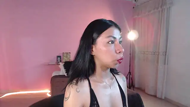 Snapshot of selene_gils chatting on 18, 6, 2026 selene gils online show from 18, 6, 2026
