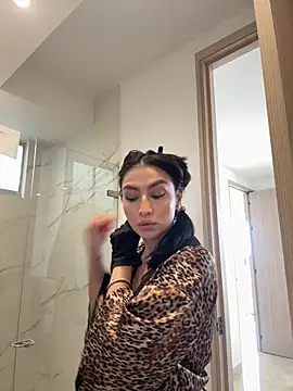 Snapshot of Gia_Ferh chatting on 18, 4, 2026 Gia Ferh online show from 18, 4, 2026