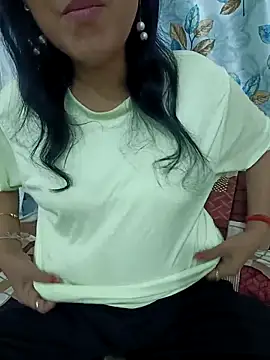 Snapshot of Saroj-Shah chatting on 3, 3, 2025 Saroj-Shah online show from 3, 3, 2025