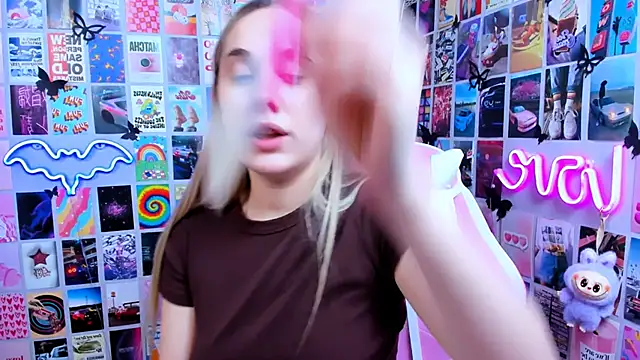 MiaMilas online show from 27, 3, 2026