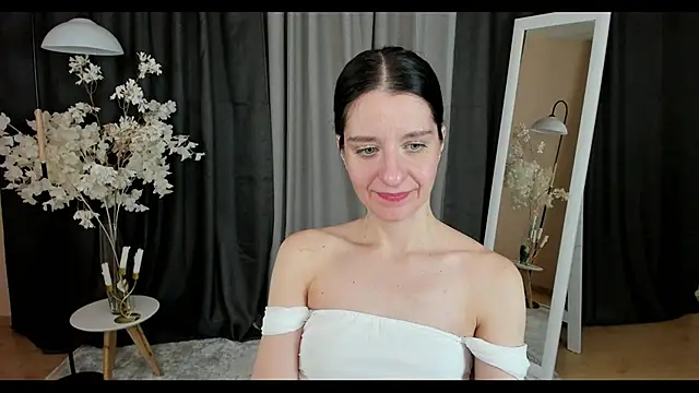 helentasty online show from 29, 1, 2025