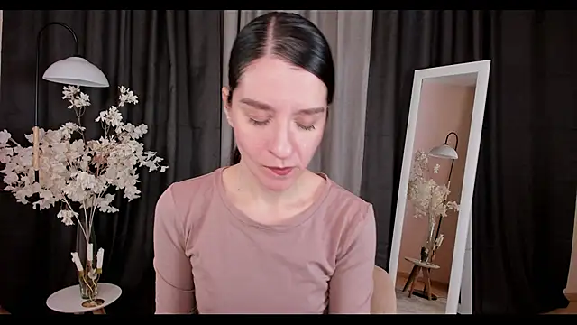 helentasty online show from 3, 2, 2025