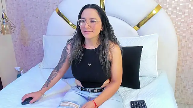 sophie 1 online show from 15, 2, 2025