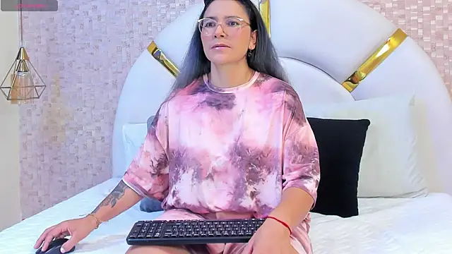 sophie 1 online show from 19, 2, 2025