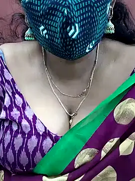 Snapshot of mallu-sumi chatting on 28, 1, 2025 mallu-sumi online show from 28, 1, 2025