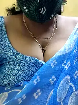Snapshot of mallu-sumi chatting on 30, 1, 2025 mallu-sumi online show from 30, 1, 2025