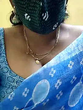Snapshot of mallu-sumi chatting on 31, 1, 2025 mallu-sumi online show from 31, 1, 2025