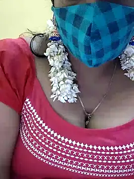 Snapshot of mallu-sumi chatting on 2, 2, 2025 mallu-sumi online show from 2, 2, 2025