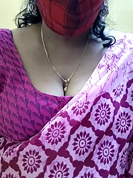 Snapshot of mallu-sumi chatting on 11, 2, 2025 mallu-sumi online show from 11, 2, 2025