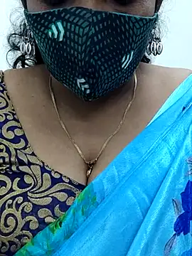 Snapshot of mallu-sumi chatting on 13, 2, 2025 mallu-sumi online show from 13, 2, 2025