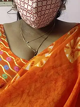 Snapshot of mallu-sumi chatting on 3, 10, 2025 mallu-sumi online show from 3, 10, 2025