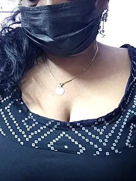 mallu-sumi online show from 15, 3, 2026