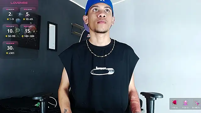 Snapshot of Romancartier_1 chatting on 9, 1, 2025 Romancartier 1 online show from 9, 1, 2025