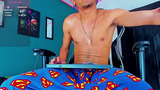 Snapshot of Romancartier_1 chatting on 5, 3, 2025 Romancartier 1 online show from 5, 3, 2025