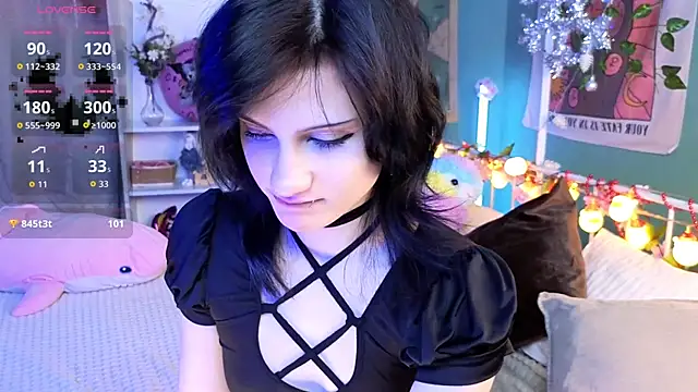 dark vamp  online show from 13, 12, 2025