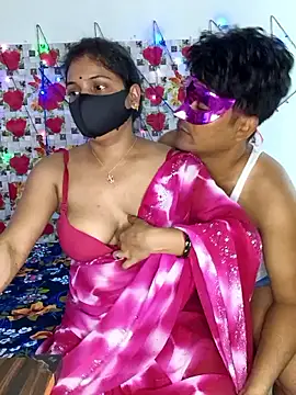 Snapshot of PeaCoooock chatting on 14, 9, 2025 PeaCoooock online show from 14, 9, 2025