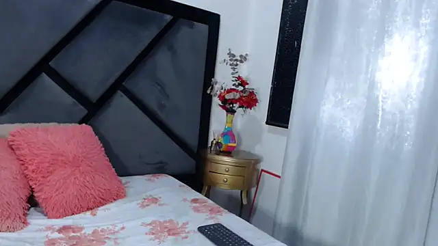 GabrielaDurann online show from 23, 1, 2025