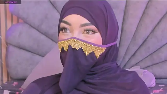 Snapshot of Amaltea chatting on 29, 3, 2026 Amaltea online show from 29, 3, 2026