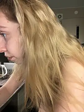 Kitty Katrine online show from 7, 2, 2026