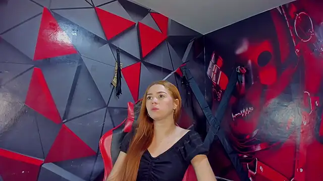 Hana and Zeta online show from 29, 11, 2025