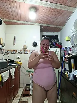 Snapshot of ZuriandAlex chatting on 16, 11, 2025 ZuriandAlex online show from 16, 11, 2025