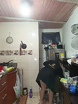 Snapshot of ZuriandAlex chatting on 14, 2, 2026 ZuriandAlex online show from 14, 2, 2026