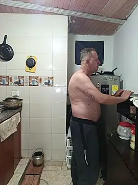 ZuriandAlex online show from 6, 3, 2026