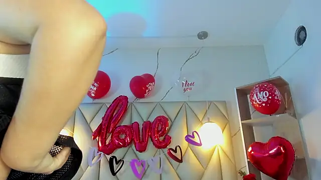 Snapshot of angelswets chatting on 16, 2, 2026 angelswets online show from 16, 2, 2026