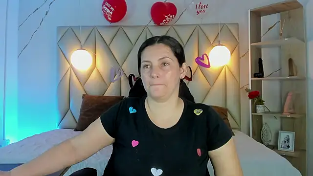 Snapshot of angelswets chatting on 20, 2, 2026 angelswets online show from 20, 2, 2026