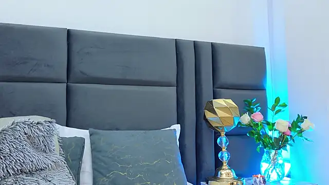 Snapshot of VanessaGlenn chatting on 20, 3, 2026 VanessaGlenn online show from 20, 3, 2026