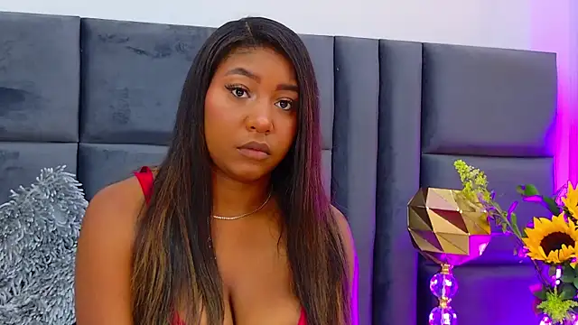 Snapshot of VanessaGlenn chatting on 31, 3, 2026 VanessaGlenn online show from 31, 3, 2026