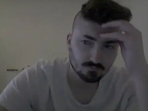 Snapshot of Hkl95555 chatting on 18, 9, 2025 Hkl95555 online show from 18, 9, 2025