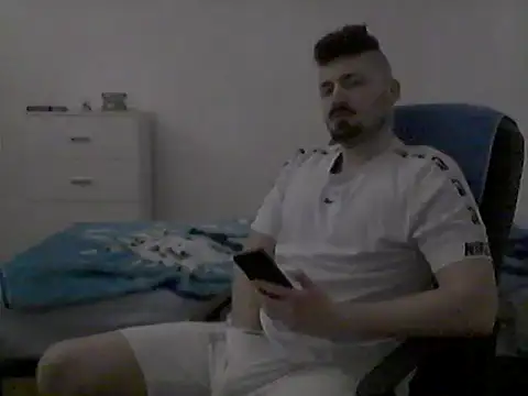 Snapshot of Hkl95555 chatting on 1, 10, 2025 Hkl95555 online show from 1, 10, 2025